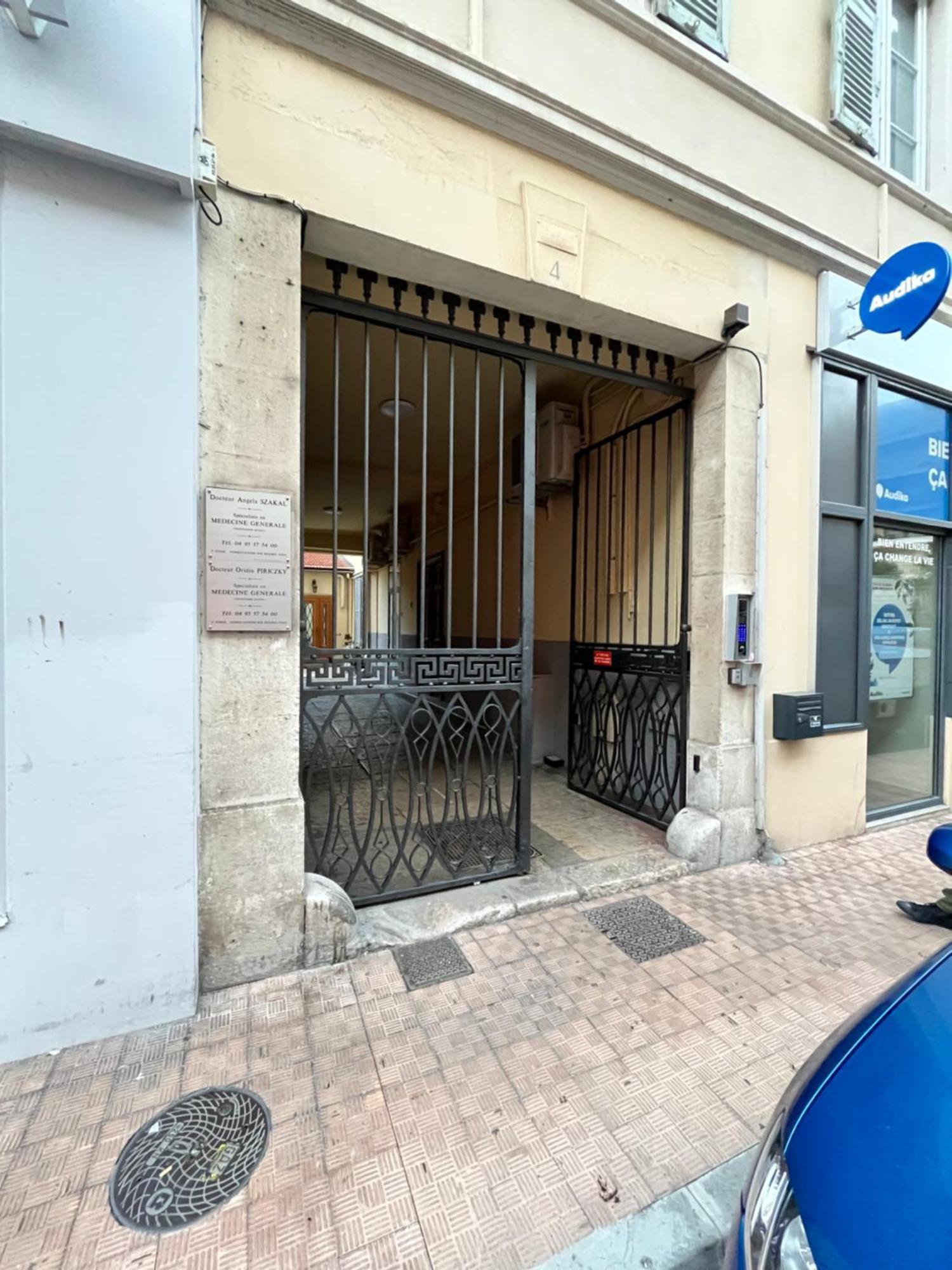 Prato Home - Apartment Near The Beach In Menton Buitenkant foto